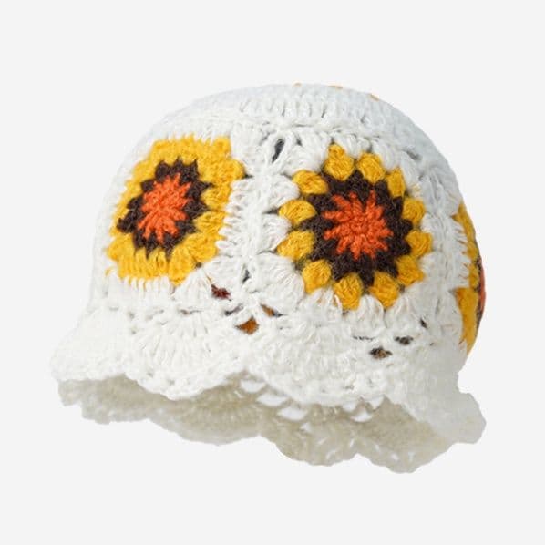 バケットハット 花模様のかぎ針編みバケットハット