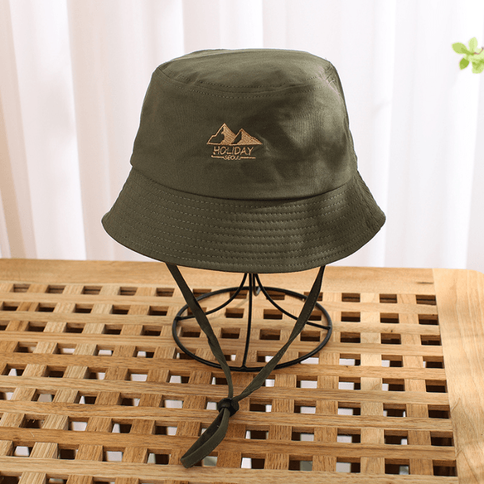 バケットハット 山岳刺繍入り紐付きバケットハット