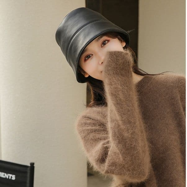 バケットハット なめらか質感 上品バケットハット