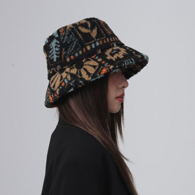 バケットハット 民族風刺繍柄 ふわふわ ファー バケットハット
