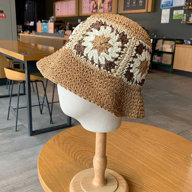 バケットハット 花モチーフ かぎ針編みのクロシェ 手編み バケットハット